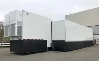 53′ trailer rear exterior